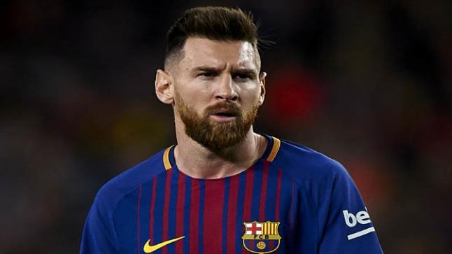 الكشف عن السر وراء تجديد ليونيل ميسي عقده مع نادي برشلونة