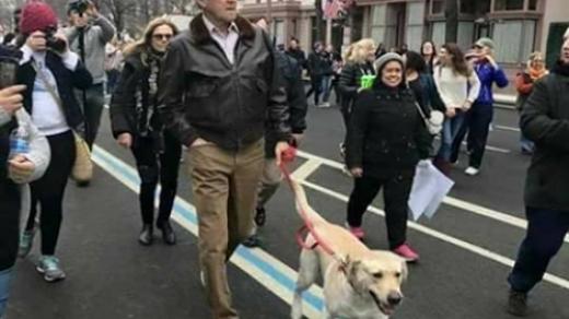 نصف مليون يحتشدون بواشنطن للتعبير عن رفضهم لترامب