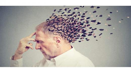 أخطر العادات اليومية التي تتأثر بها خلايا المخ السهر وقلة شرب المياة