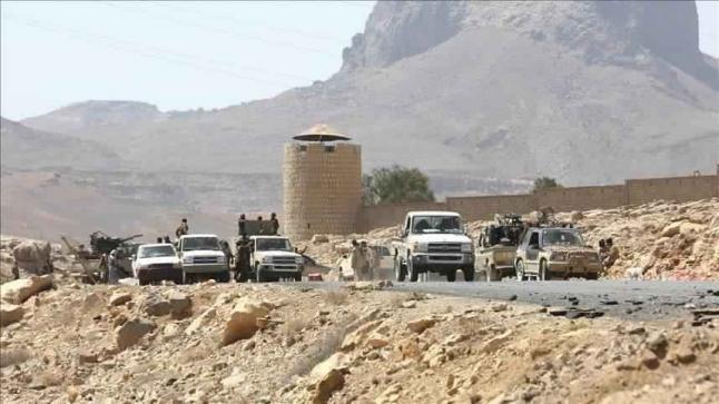 ميليشيات الحوثي تدفع بتعزيزات عسكرية إلى العاصمة اليمنية صنعاء لمساندتها ضد قوات صالح