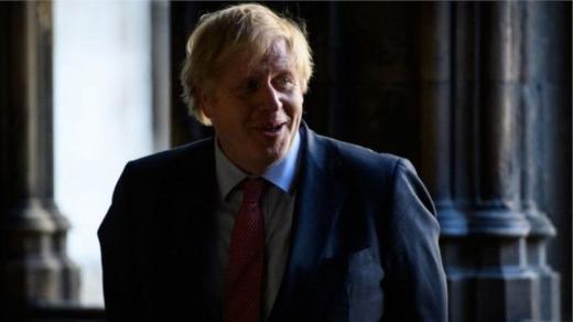 بريطانيا تحذر رجال السياسة من كورونا