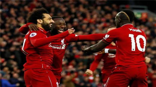 ليفربول يواجه صعوبة في تجديد عقود صلاح وماني وفيرمينو وإبرام صفقات جديدة