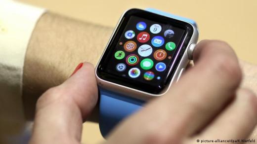 جوجل تعلن عن ساعتها الذكية بعد أشهر من الشائعات