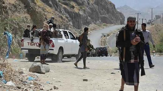 الجيش اليمني والمقاومة الشعبية يتمكنوا من صد هجمات حوثية ومقتل 9 عناصر من جماعة الحوثي