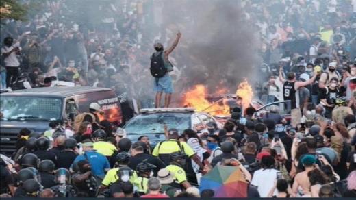 نشر الحرس الوطني بالعديد من المدن بالولايات المتحدة الأمريكية لمواجهة الشغب