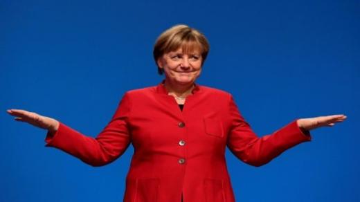 المستشارة الألمانية تطلق حملتها للانتخابات التشريعية الألمانية للفوز بولاية رابعة