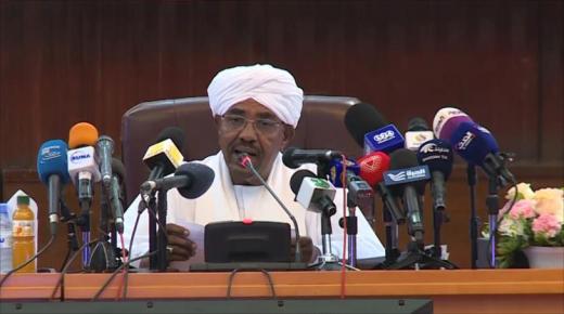 آمال سودانية بتطوير علاقاتها بالولايات المتحدة الأمريكية في عهد ترامب