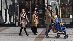 منتدى الاقتصادي العالمي النظر على الأمور المتعلقة بجانب مستوى المعيشة بعيدا عن ارقام الناتج المحلي الاجمالي