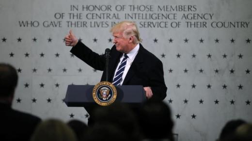 دعوات بالكونجرس لمساءلة ترامب على خلفية إقالة مدير مكتب التحقيقات الفيدرالي الأمريكي