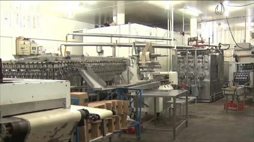 إسرائيل تدرس دعم طلب رئيس السلطة الفلسطينية بقطع الكهرباء عن قطاع غزة