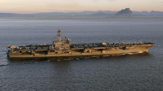 وصول أكبر قطعة بحرية حربية في العالم إلى السواحل المقابلة لمدينة حيفا