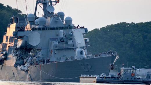 البحرية الأمريكية تعلن عن العثور عن البحارة المفقودين في حادث اصطدام المدمرة الأمريكية