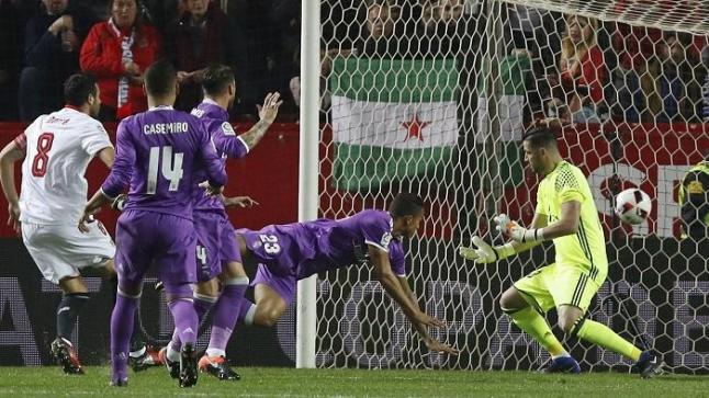 دانيلو يتسجيل هدف عسكي في مرما فريقه مما ترتب عليه منح الافضلية للفريق الاندلسي على ريال مدريد.