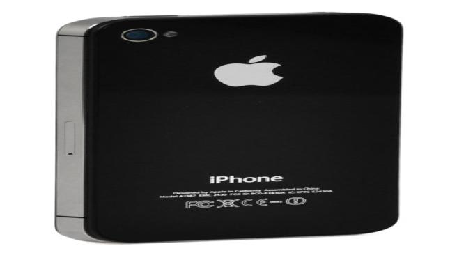 آبل توافق على تعويض مستخدميها بـ15 دولار بسبب أزمة iPhone 4S في 2015
