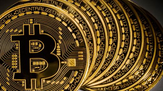 ارتفاع بسعر بيتكوين إلى 2202 دولار أمريكي بعد أكتساب 200 دولار خلال يوم واحد