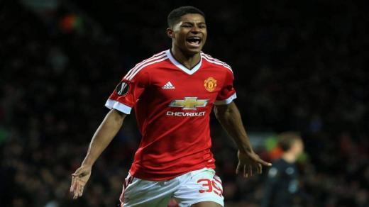 مانشيستر يونايتد يتمكن من تحقيق الفوز أمام ويجان متأهل في ذلك إلى الدور الـ 16 من بطولة الكأس