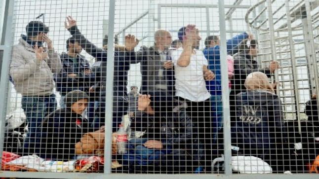 المجر تخالف القانون الأوروبي وتنوى إعتقال المهاجرين إليها