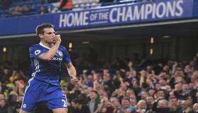 صحيفة برشلونة يوجه اهتمامه إلى الظهير الأيمن لتشيلسي