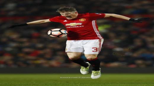 مورينيو يتحدث عن مصير اللاعب الالماني شفاينشتايجر ودوره الاساسي ضمن تشكيلة مانشيستر يونايتد