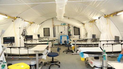 “السعودية”أستحداث خيمتين خاصة بالأطباء لاستقبال أي حالة مشتبه بها بكورونا