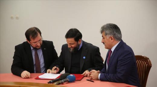 مؤسسة قطرية تمول تركيا لطباعة 4 ملايين كتاب مدرسي للسوريين