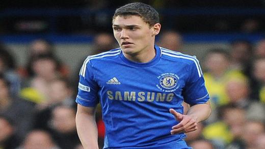 لاعب تشيلسي السابق يؤكد رغبة مانشستر سيتي في التعاقد مع صخرة البلوز