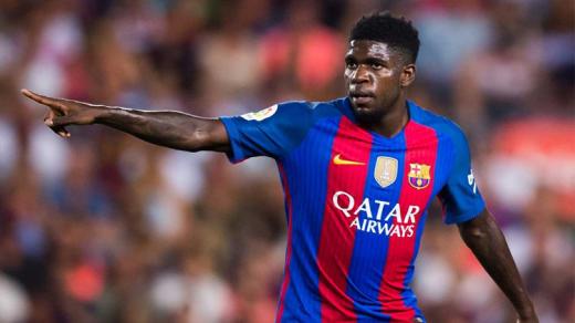 أومتيتي يشكر كل من راسله بعد الإصابة وغياب مرتقب عن الكلاسيكو