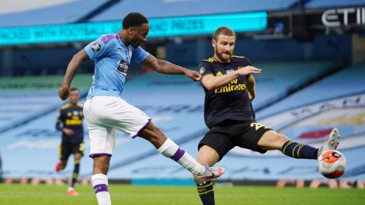 مانشيستر سيتي يُمطر شباك أرسنال بثلاثية نظيفة بعد أخطاء كارثية من ديفيد لويز