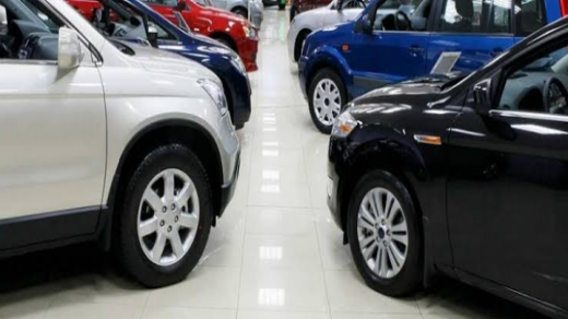 تابع الان تراجع مبيعات شركات السيارات تتراجع بنسبة 50% بسبب ” كوفيد -19″ :